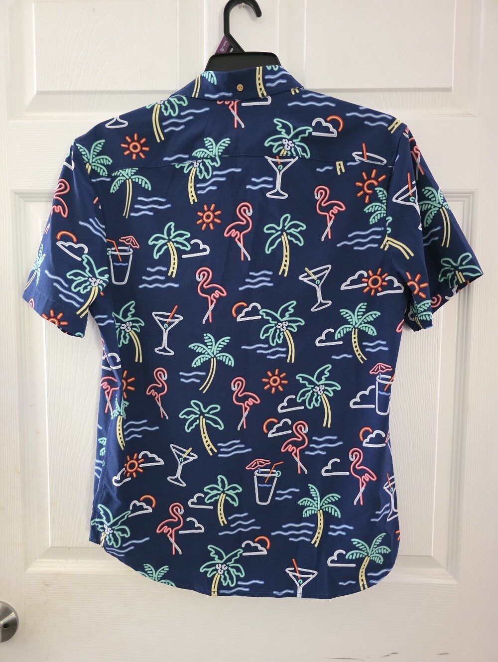 Men Size Medium Chubbies Neon Light Preformance Polo Shirt